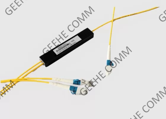 FTTH نسبة فاصل النافذة المزدوجة LC / UPC 1x2 FBT Coupler WDM