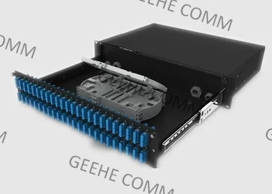 SC محول مثبت على الحائط 2U 48 منفذ لوحة تصحيح الألياف البصرية