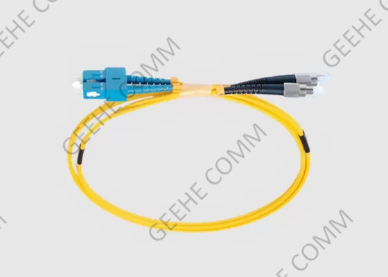 سترة صفراء 62.5 125 Multimode 100M FC APC إلى سلك تصحيح الألياف SC