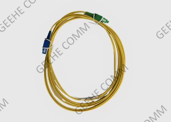 أصفر 100M SC APC إلى SC UPC Duplex Fiber Patch Cord Multimode
