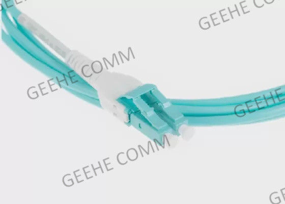 سحب علامة التبويب 10 جيجا بايت 40 جيجا بايت OM3 LC إلى كابل تصحيح الألياف المزدوجة LC