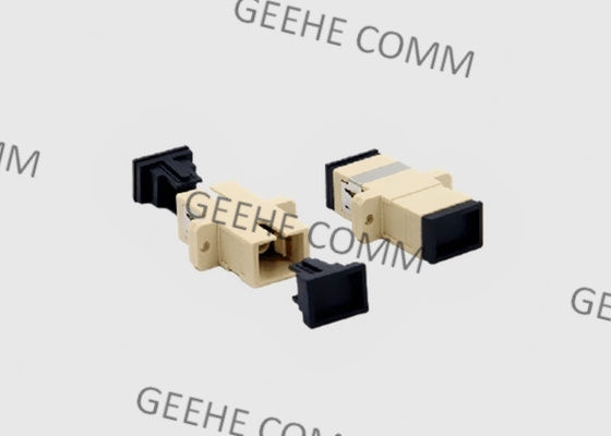 وضع واحد Simplex اللون البيج SC UPC محول كابل الألياف البصرية مع الشفاه