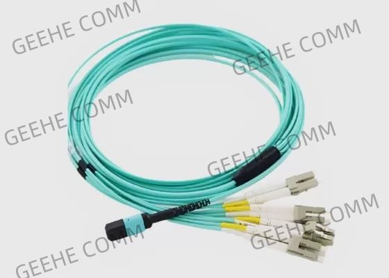8 كابلات ألياف بصرية OM3 Aqua أنثى إلى ذكر MPO إلى 4x LC Duplex Fiber Breakout Cable