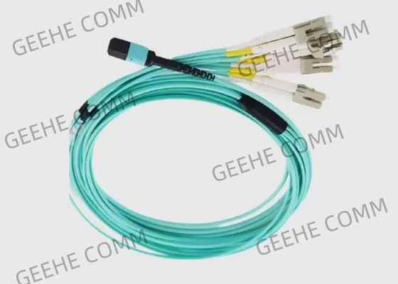 8 كابلات ألياف بصرية OM3 Aqua أنثى إلى ذكر MPO إلى 4x LC Duplex Fiber Breakout Cable